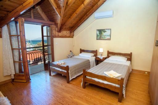 Fernanda'S Traditional 2 Floor House Villa Poros  Exterior foto