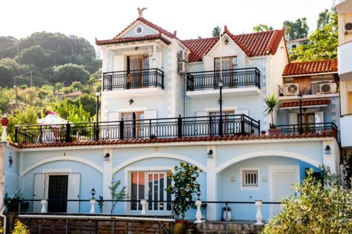 Fernanda'S Traditional 2 Floor House Villa Poros  Exterior foto